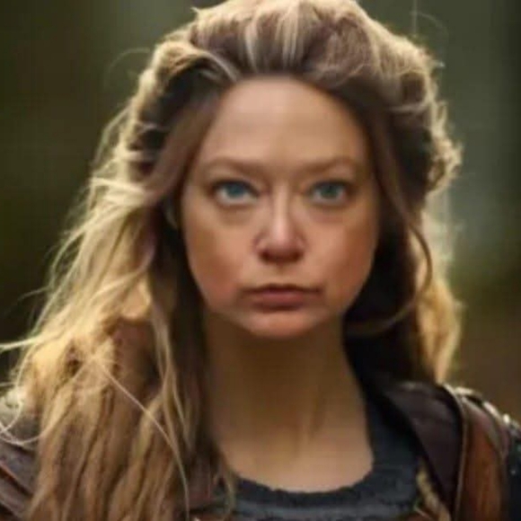 Meet your Posher, Lisa - Picture 1 of 1